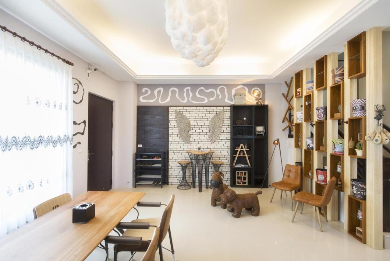 東立方旅宿-East Cube B&B Donggang Extérieur photo