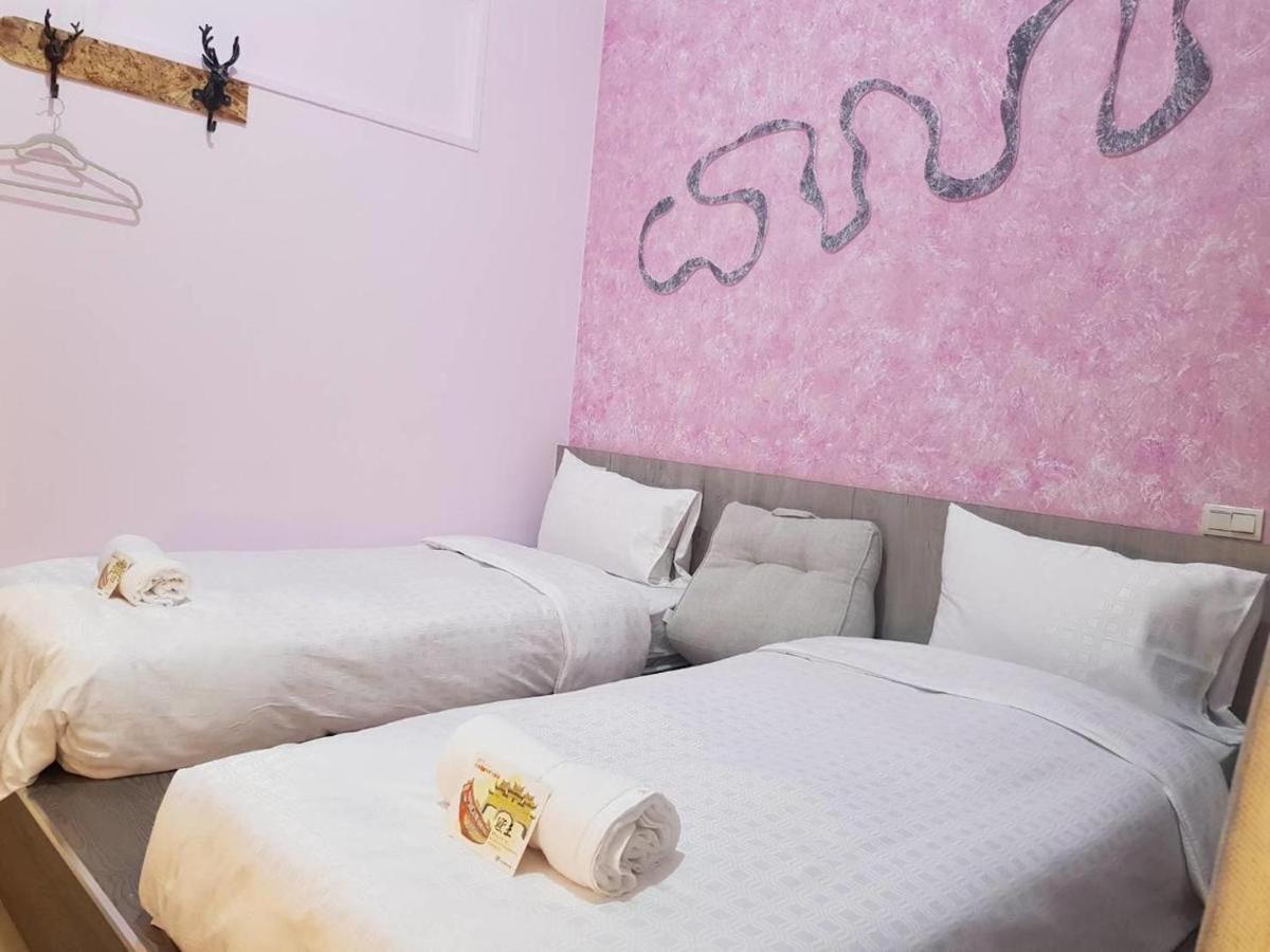 東立方旅宿-East Cube B&B Donggang Extérieur photo